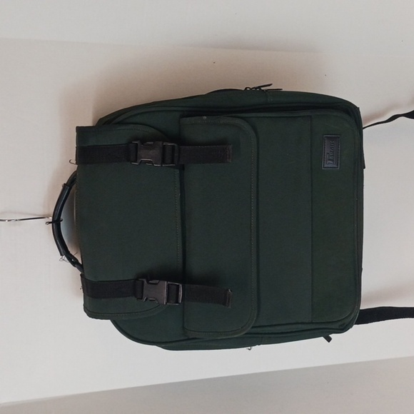 Targus CCB4 Backpack 13" w x 14" h x 5" d Forest Green - Picture 1 of 8